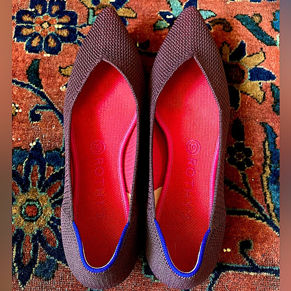 Like New Rothy's The Point Berry Lattice
Stitch Size 9